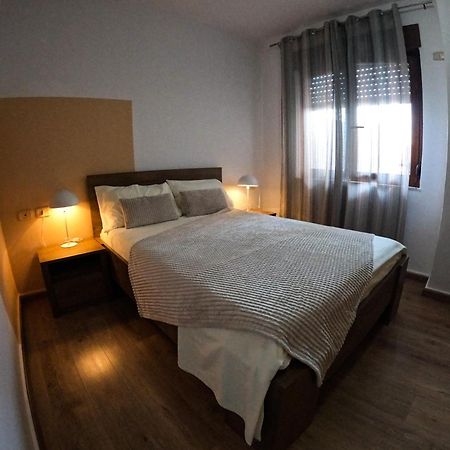Angie'S Perfect Location Flat - Walk To Sights Tirana Exterior photo