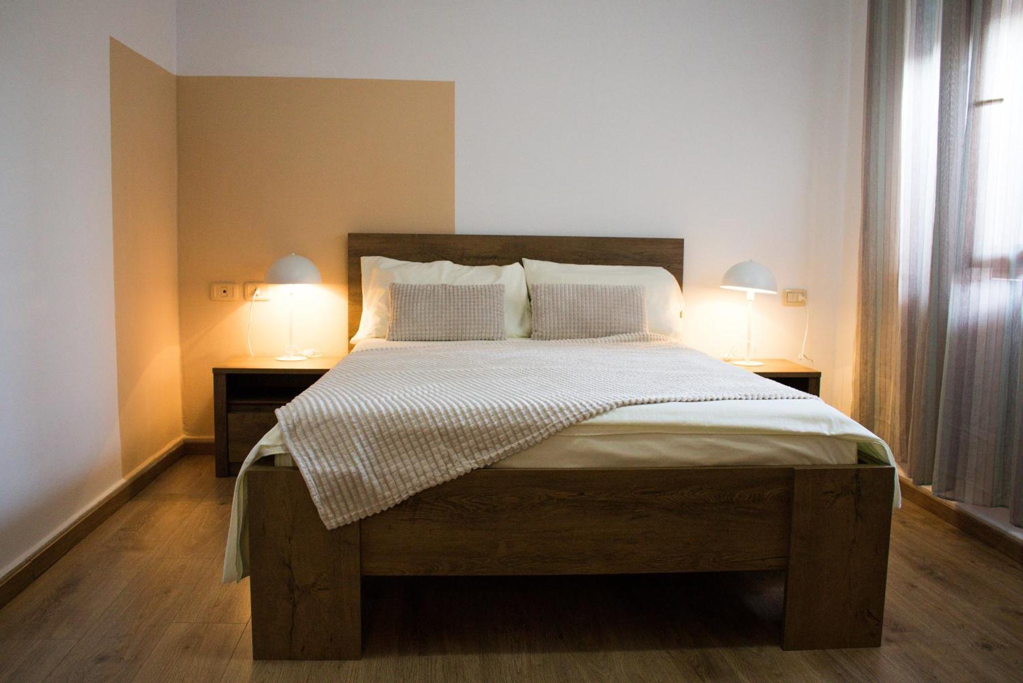 Angie'S Perfect Location Flat - Walk To Sights Tirana Exterior photo